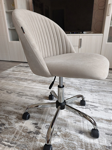 Компьютерное кресло Melody черное фото покупателя 61