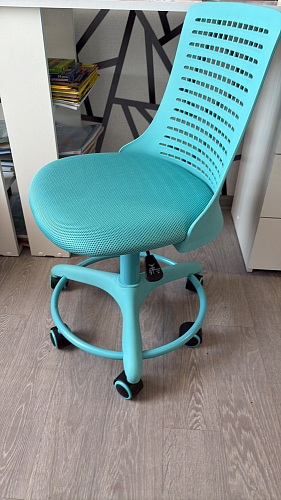 Компьютерное кресло Kiddy салатовое ткань (сетка) фото покупателя 5