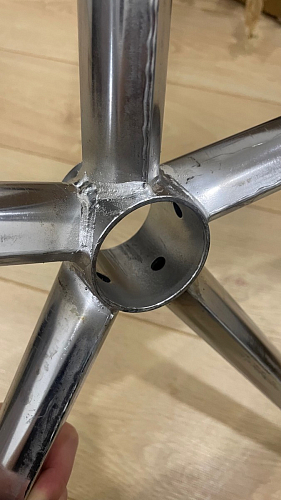 Компьютерное кресло Reus черная сетка / хром фото покупателя 77