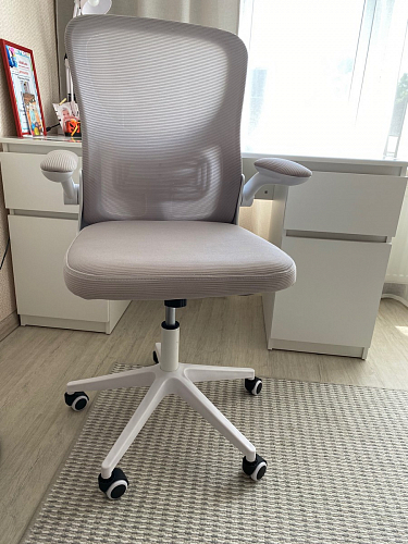 Компьютерное кресло Konfi light gray / white фото покупателя 173