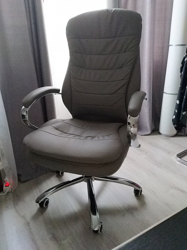 Компьютерное кресло Tomar коричневое фото покупателя 127