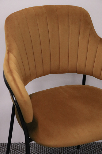 Стул на металлокаркасе Инклес темно-зеленый / черный глянец из шоурума 2