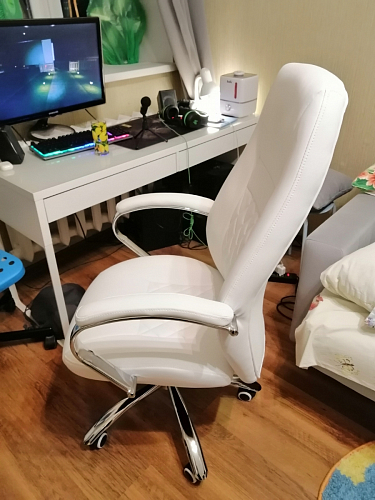 Компьютерное кресло Aragon белое фото покупателя 177