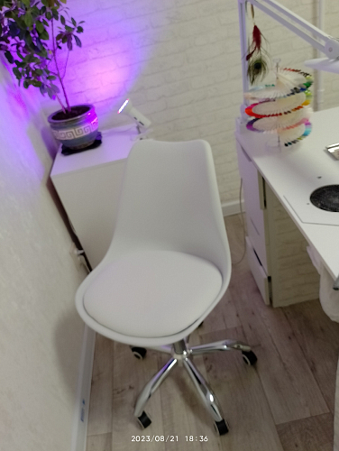 Компьютерное кресло Kolin с подушкой clear / white фото покупателя 319