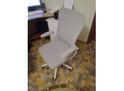 Компьютерное кресло Konfi light gray / white фото покупателя 273