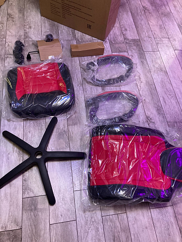 Компьютерное кресло Kadis темно-красное / черное фото покупателя 7