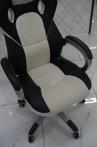 Компьютерное кресло Navara кремовое / черное из шоурума 1