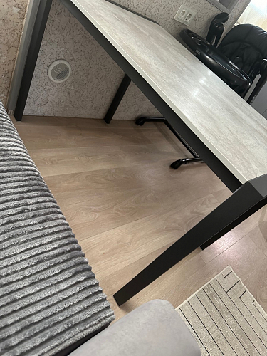 Стол Центавр бетон / графит фото покупателя 28