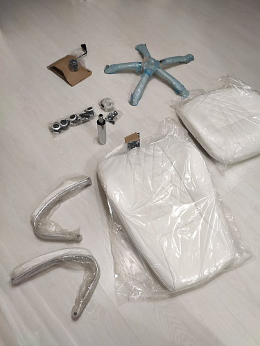 Компьютерное кресло Aragon белое фото покупателя 111