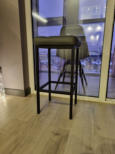 Барный стул Лофт микровелюр катания изумруд / черный матовый фото покупателя 41