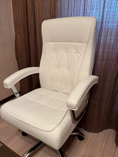 Компьютерное кресло Class white фото покупателя 49