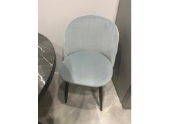 Стул на металлокаркасе Gabi 1 бежевый / черный с серебряными наконечниками фото покупателя 533