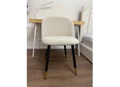 Стул на металлокаркасе Gabi 1 бежевый / черный с серебряными наконечниками фото покупателя 254