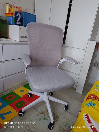 Компьютерное кресло Konfi light gray / white фото покупателя 263