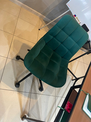 Компьютерное кресло Честер темно-серый велюр velutto 32 / белый фото покупателя 14