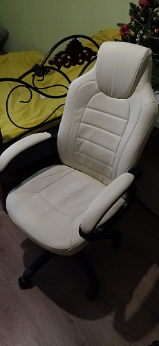 Компьютерное кресло Kadis кремовое фото покупателя 17