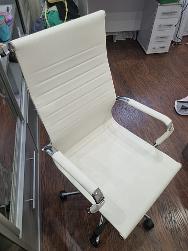 Компьютерное кресло Reus черная сетка / хром фото покупателя 5