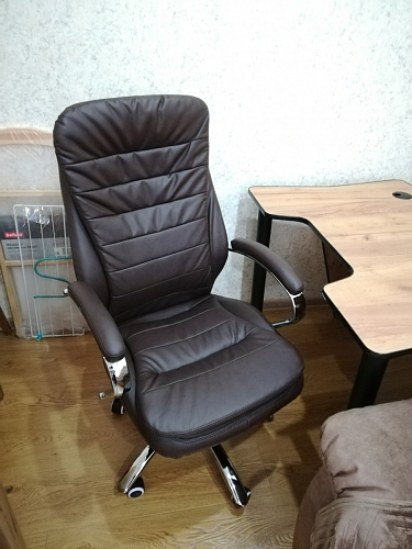 Компьютерное кресло Tomar коричневое фото покупателя 55