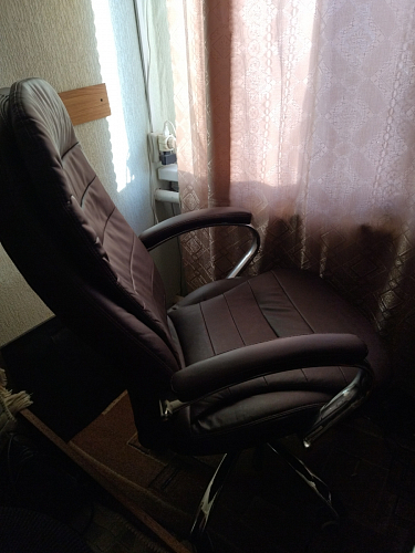 Компьютерное кресло Tomar коричневое фото покупателя 63