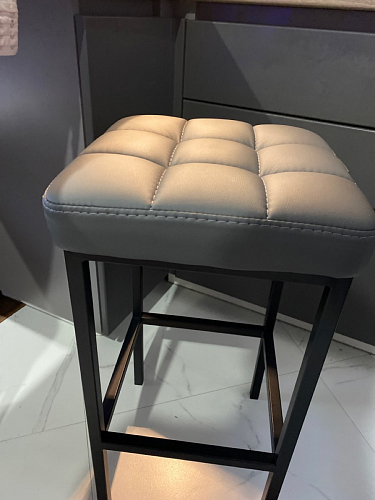 Барный стул Лофт ткань канди крем / черный матовый фото покупателя 65