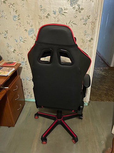 Компьютерное кресло Racer черное / красное фото покупателя 62