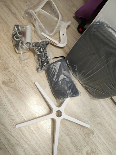 Компьютерное кресло Golem dark gray / gray / white фото покупателя 68