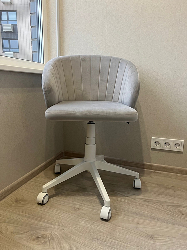 Компьютерное кресло Пард confetti silver серый / черный фото покупателя 143