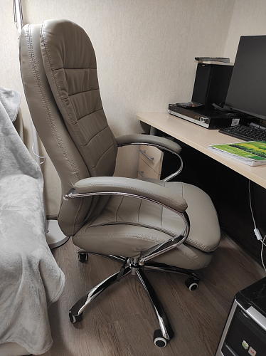 Компьютерное кресло Tomar черное фото покупателя 7