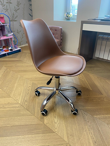 Компьютерное кресло Kolin с подушкой clear / white фото покупателя 553