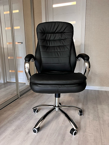 Компьютерное кресло Tomar черное фото покупателя 25