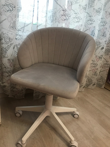 Компьютерное кресло Пард экокожа белый фото покупателя 72