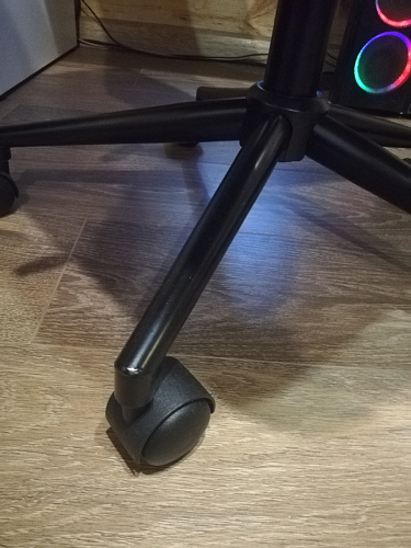 Компьютерное кресло Честер зеленый / черный фото покупателя 28