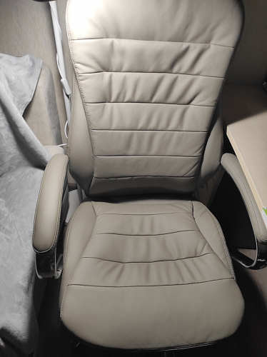 Компьютерное кресло Tomar коричневое фото покупателя 145