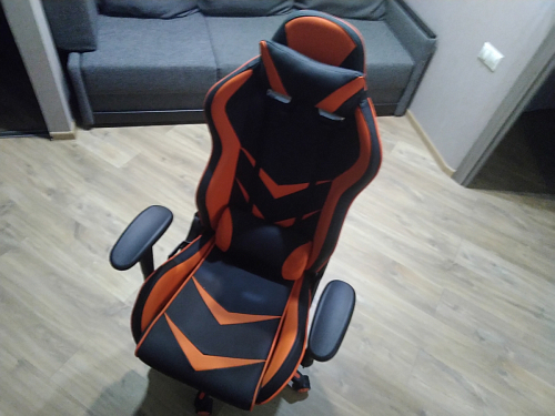 Компьютерное кресло Racer черное / красное фото покупателя 95