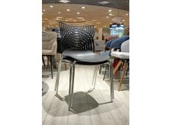 Стул на металлокаркасе Cat черный из шоурума 1