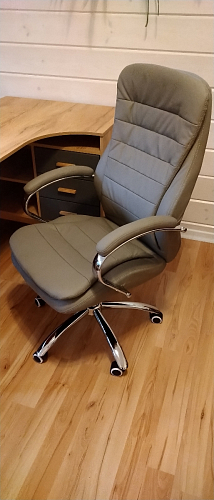 Компьютерное кресло Tomar черное фото покупателя 88