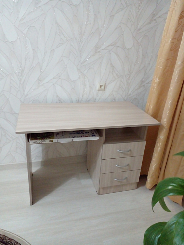 Стол письменный Бриз МДФ волна лайм / ясень светлый фото покупателя 31