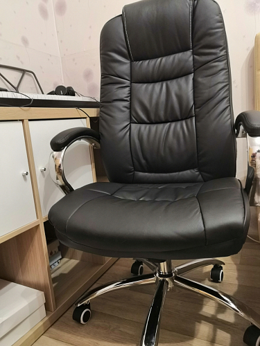 Компьютерное кресло Evora черное фото покупателя 7