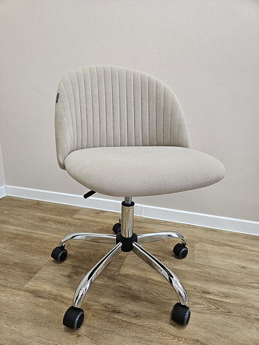 Компьютерное кресло Melody молочное фото покупателя 67