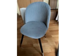 Стул на металлокаркасе Gabi 1 бежевый / черный с серебряными наконечниками фото покупателя 776