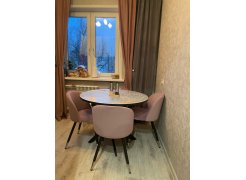 Стул на металлокаркасе Gabi 1 бежевый / черный с серебряными наконечниками фото покупателя 83