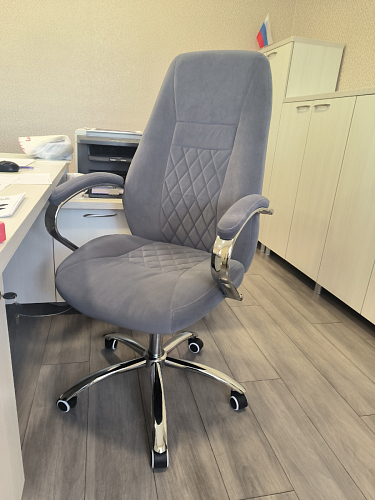 Компьютерное кресло Aragon белое фото покупателя 120