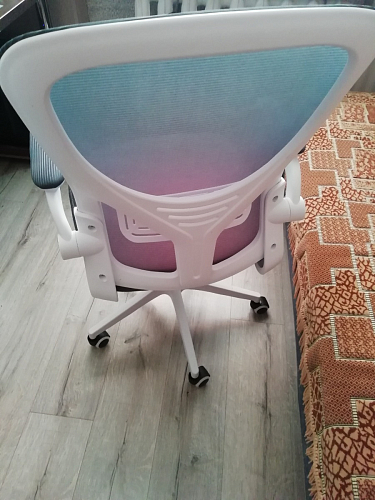 Компьютерное кресло Konfi dark gray / pink / white фото покупателя 93