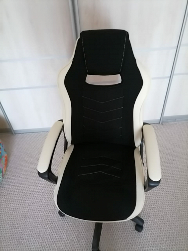 Компьютерное кресло Gamer черное / серое фото покупателя 146