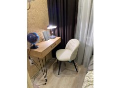 Стул на металлокаркасе Gabi 1 бежевый / черный с серебряными наконечниками фото покупателя 218