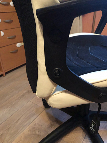 Компьютерное кресло Gamer черное / серое фото покупателя 128