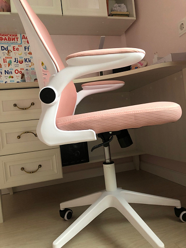 Компьютерное кресло Konfi dark gray / pink / white фото покупателя 300