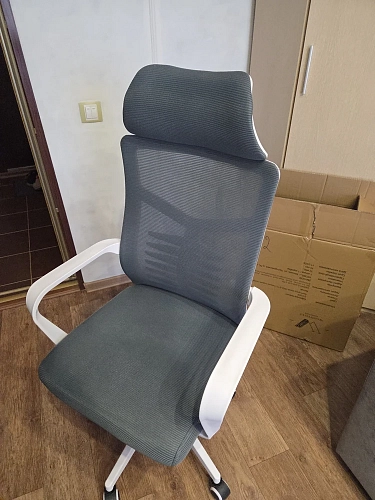 Компьютерное кресло Montana light gray / white фото покупателя 16