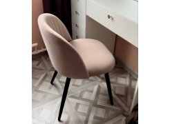 Стул на металлокаркасе Gabi 1 бежевый / черный с серебряными наконечниками фото покупателя 677