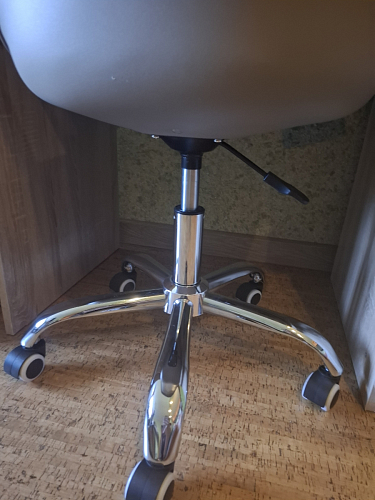 Компьютерное кресло Kolin с подушкой clear / white фото покупателя 481